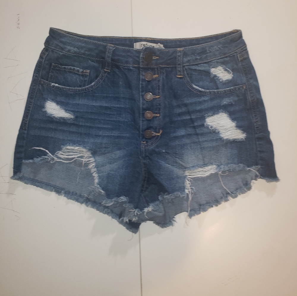 Refuge, Distressed shorts, sz 10